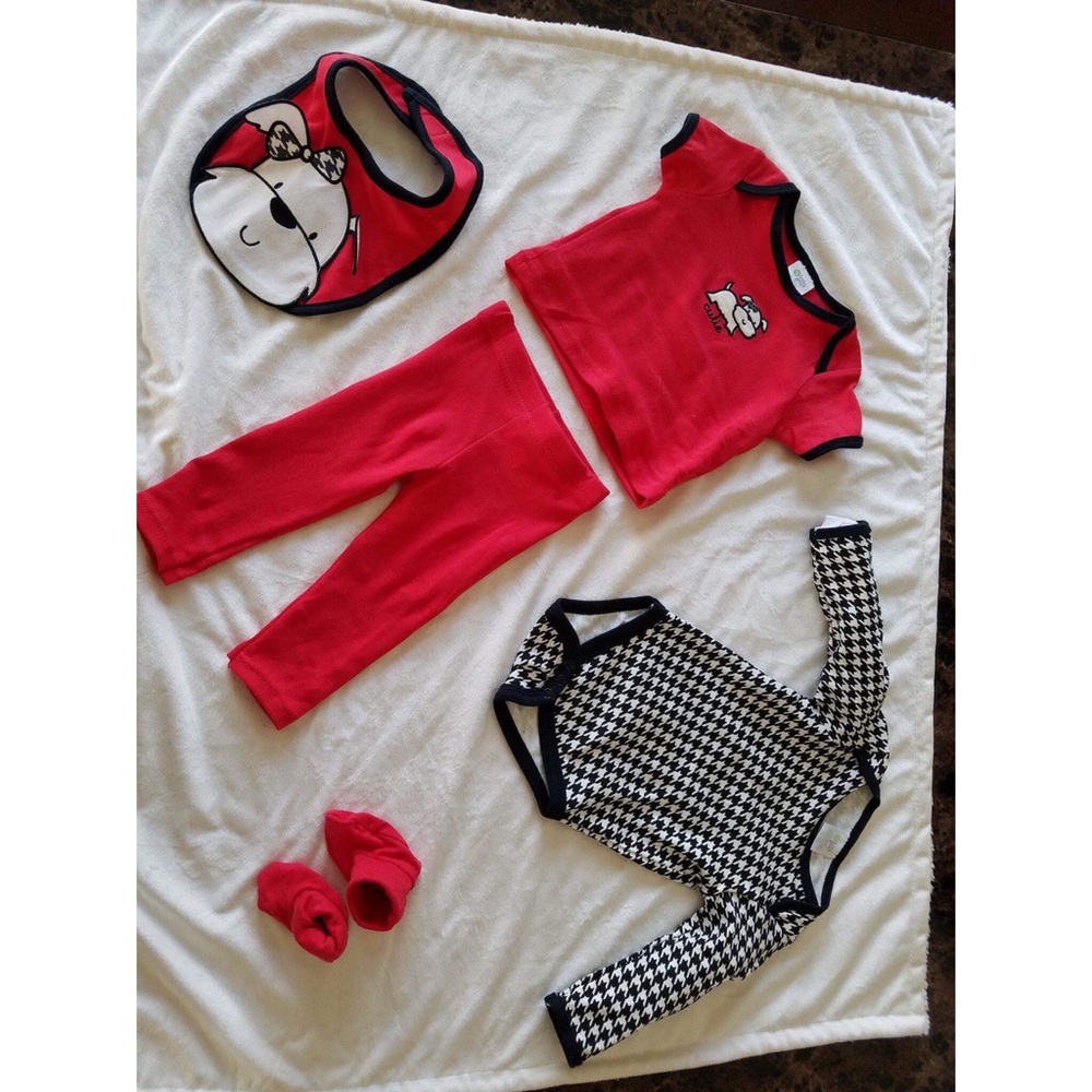 5 Piece Puppy Baby Outfit - Picture 3 of 6